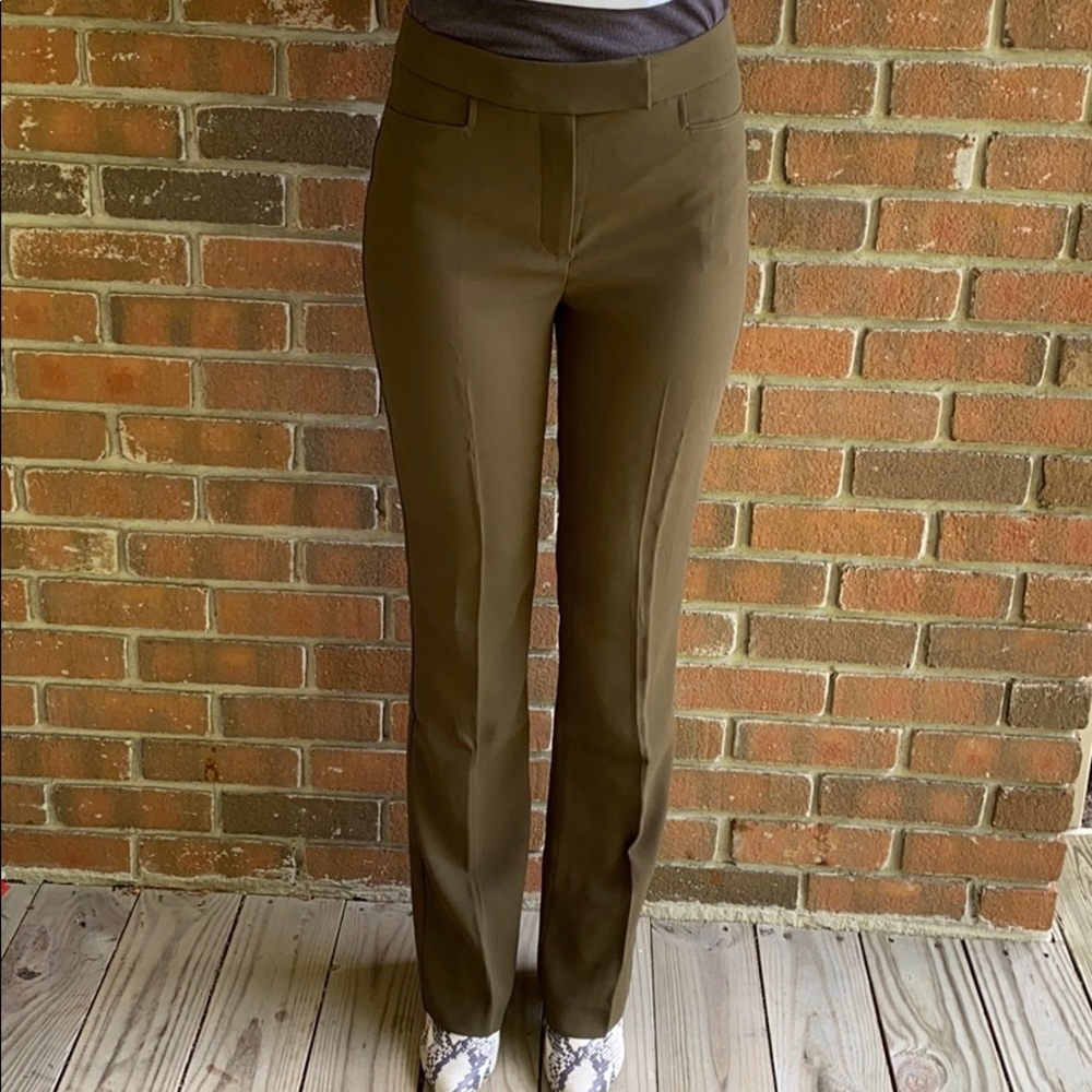 Express Barely Boot Midrise pants size 4 - Picture 1 of 3